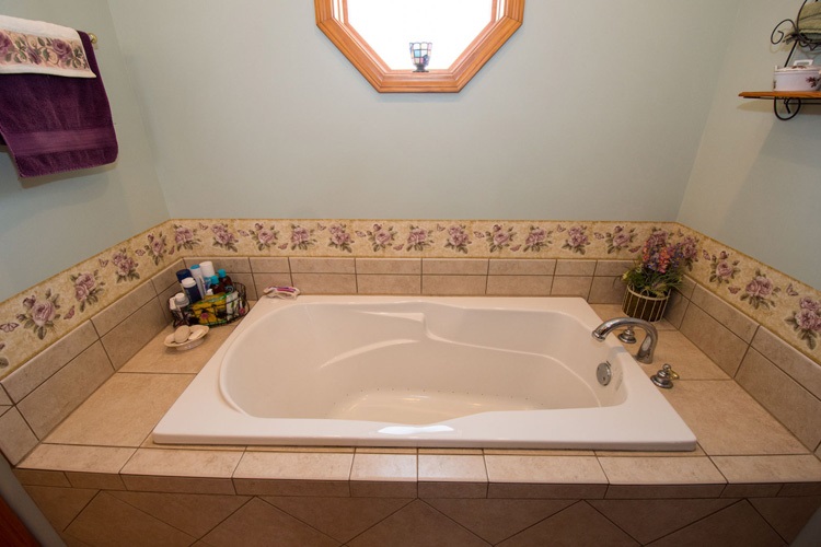 58045 Pear Road South Bend, IN 46619 - Photo 18 of 32 Gallery Image 18