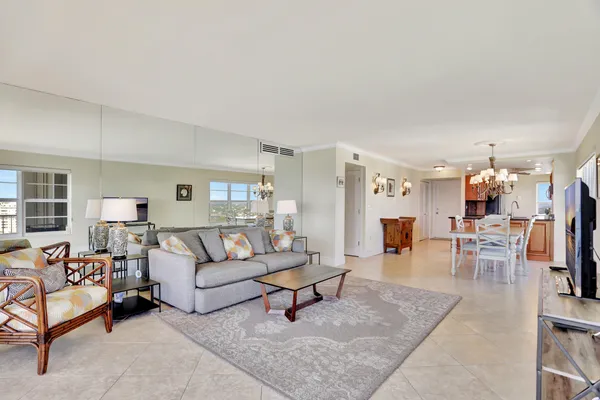 $4,200 | 1021 Hillsboro Mile, Unit 1108, Hillsboro Beach, FL 33064