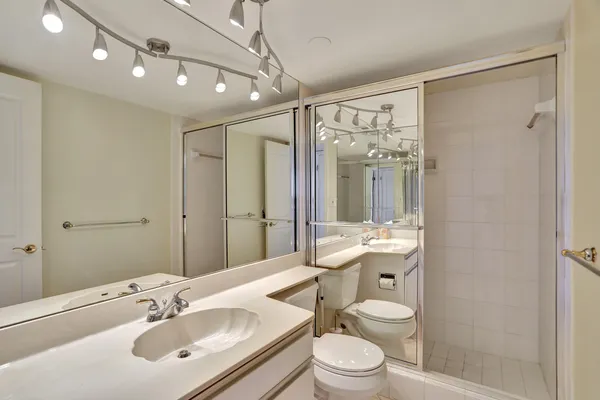 $4,200 | 1021 Hillsboro Mile, Unit 1108, Hillsboro Beach, FL 33064