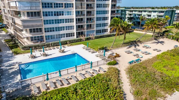 $4,200 | 1021 Hillsboro Mile, Unit 1108, Hillsboro Beach, FL 33064