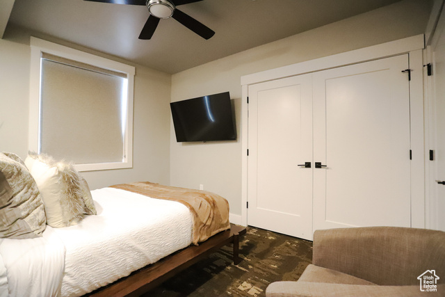 2331 Mesa Road, Unit E3 Moab, UT 84532 - Photo 24 of 71 Bedroom with a ceiling fan and a closet