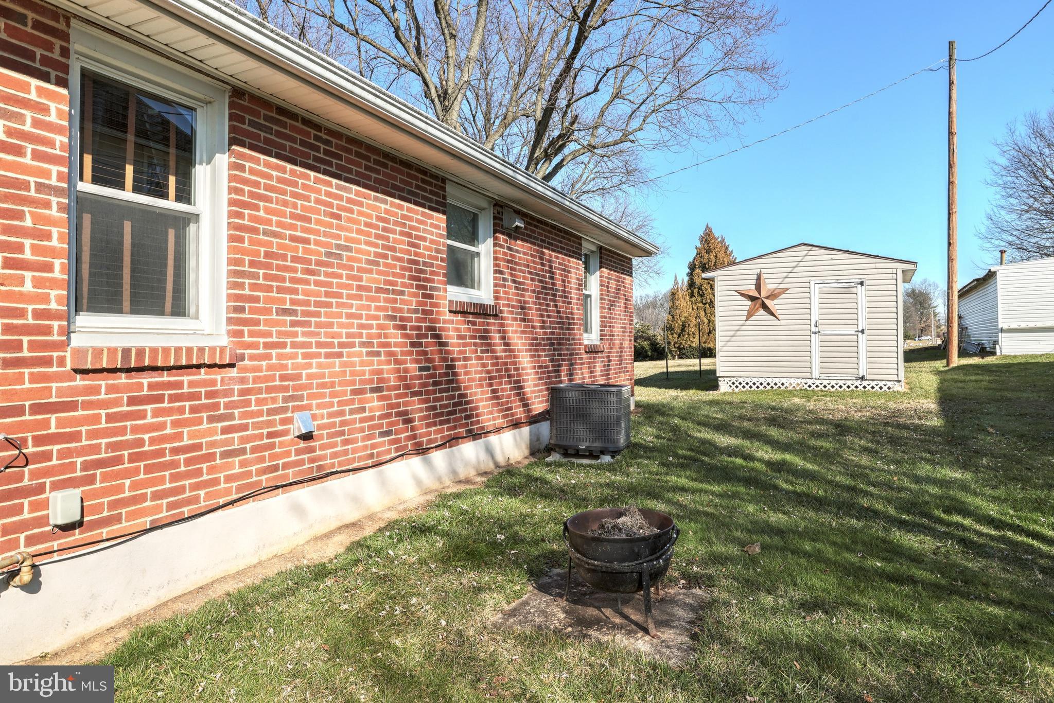 2531 Joppa Road York, PA 17403 - Photo 4 of 38
