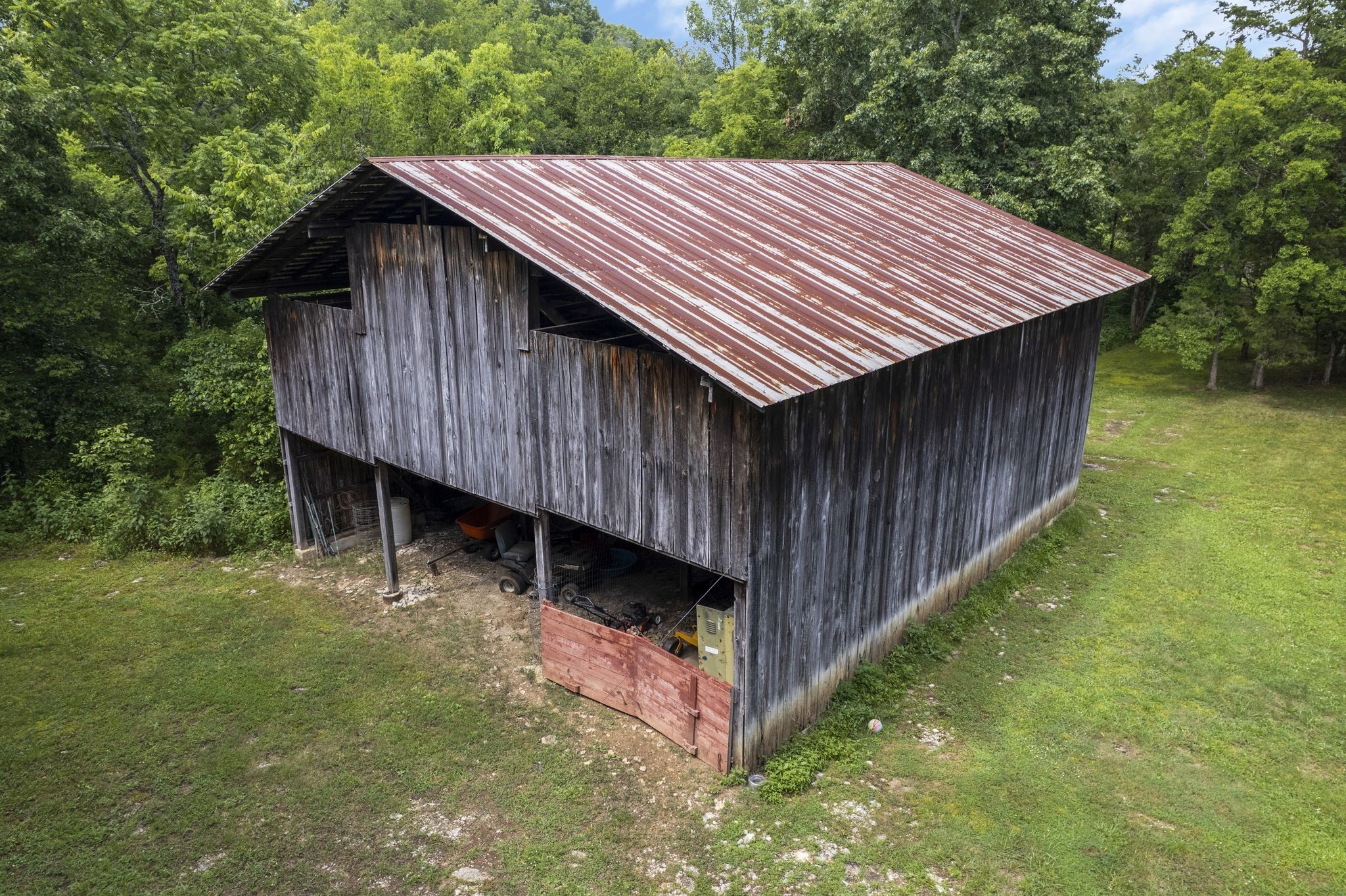345 Lock 5 Road Lebanon, TN 37087 - Photo 35 of 50 Open ended barn