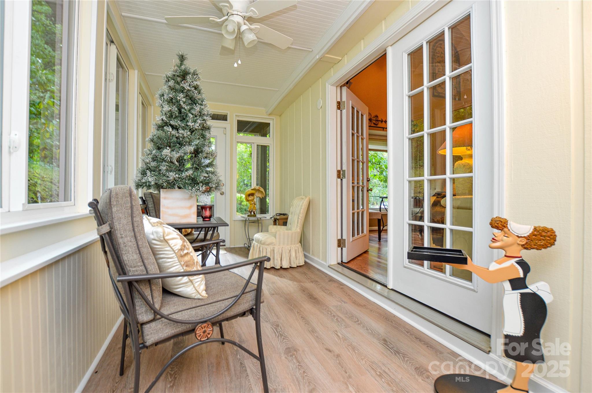 230 Ravine Circle Southeast Concord, NC 28025 - Photo 15 of 25 a dining room with furniture and window