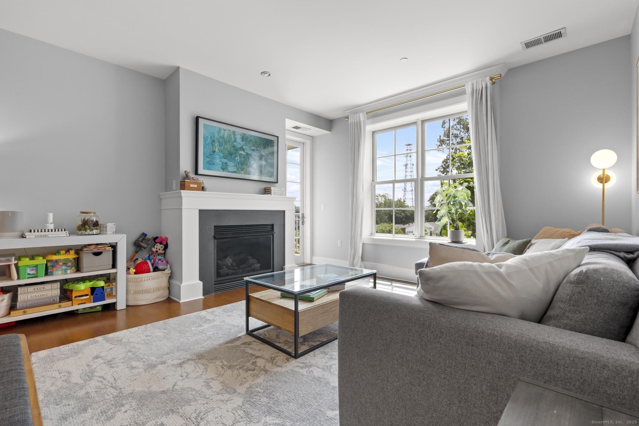 77 Havemeyer Lane, Unit 313 Stamford, CT 06902 - Photo 12 of 26