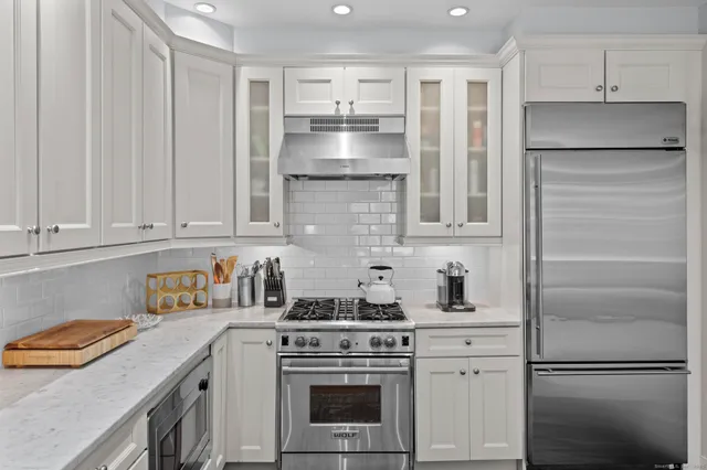 $5,250 | 77 Havemeyer Lane, Unit 313, Stamford, CT 06902