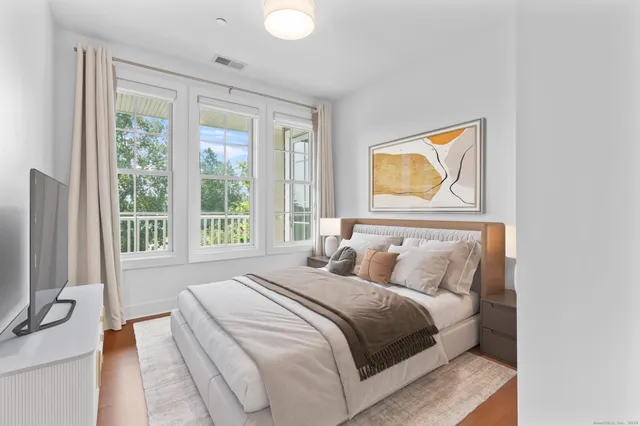 $5,250 | 77 Havemeyer Lane, Unit 313, Stamford, CT 06902