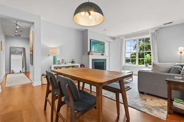 $5,250 | 77 Havemeyer Lane, Unit 313, Stamford, CT 06902