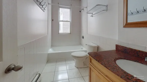$3,200 | 19 Newport Street, Unit 2, Boston, MA 02125
