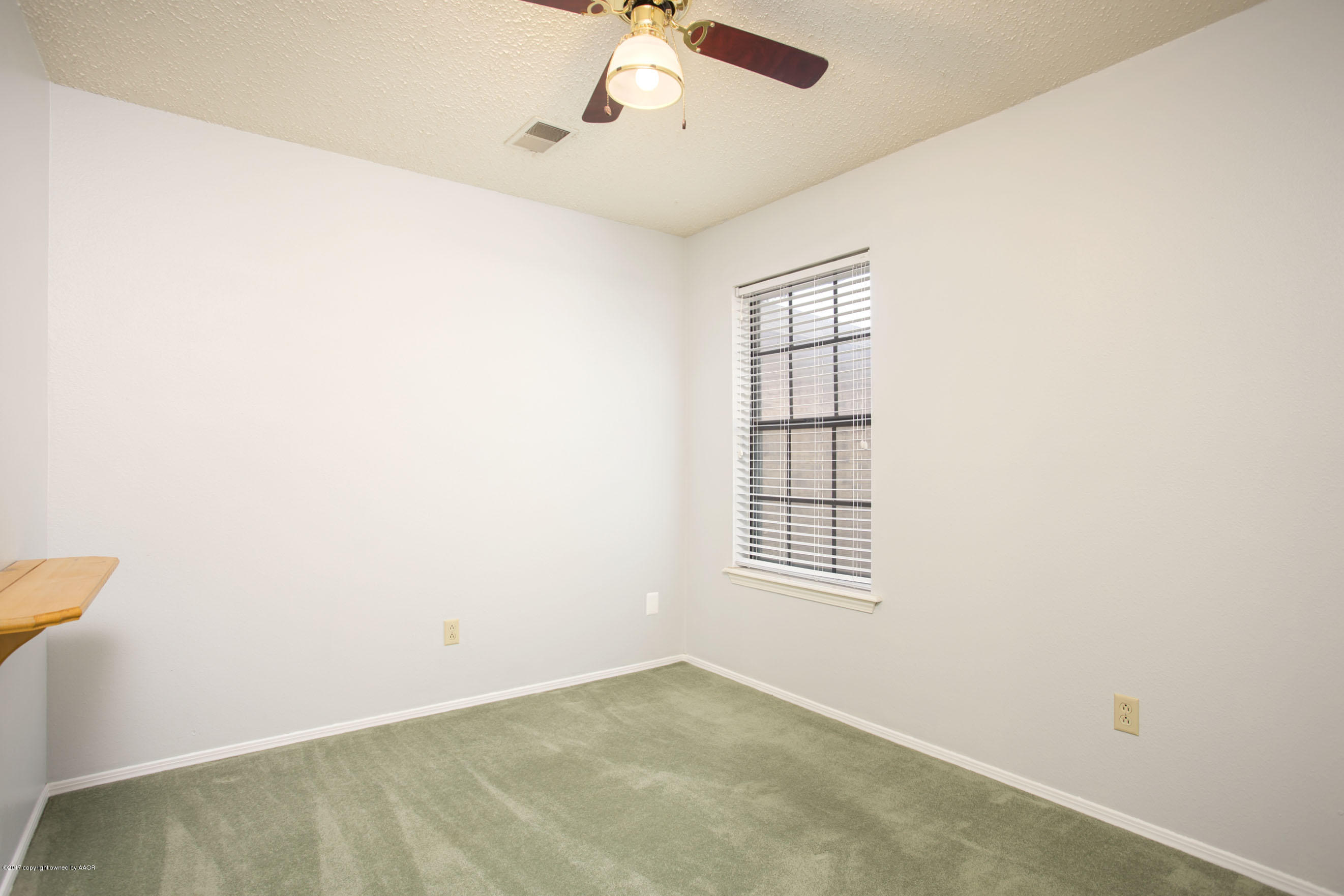 5315 Raindrop Lane Amarillo, TX 79110 - Photo 22 of 29 20