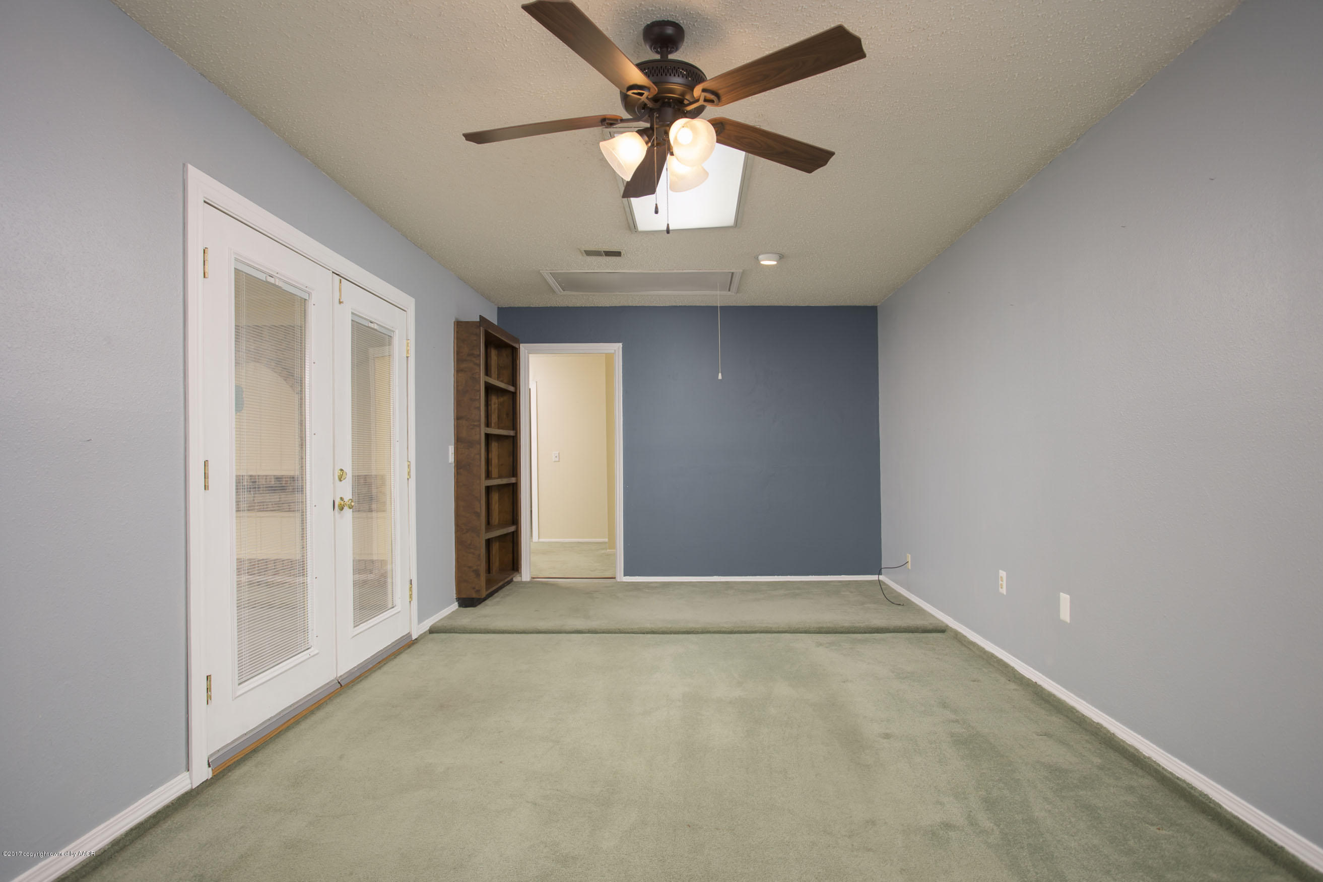 5315 Raindrop Lane Amarillo, TX 79110 - Photo 27 of 29 25