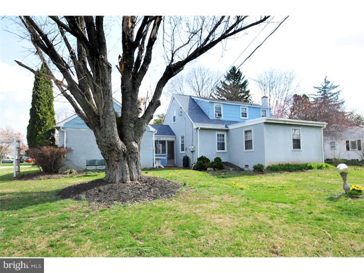 8 Owl Road Audubon, PA 19403 - Photo 4 of 18 Exterior Back