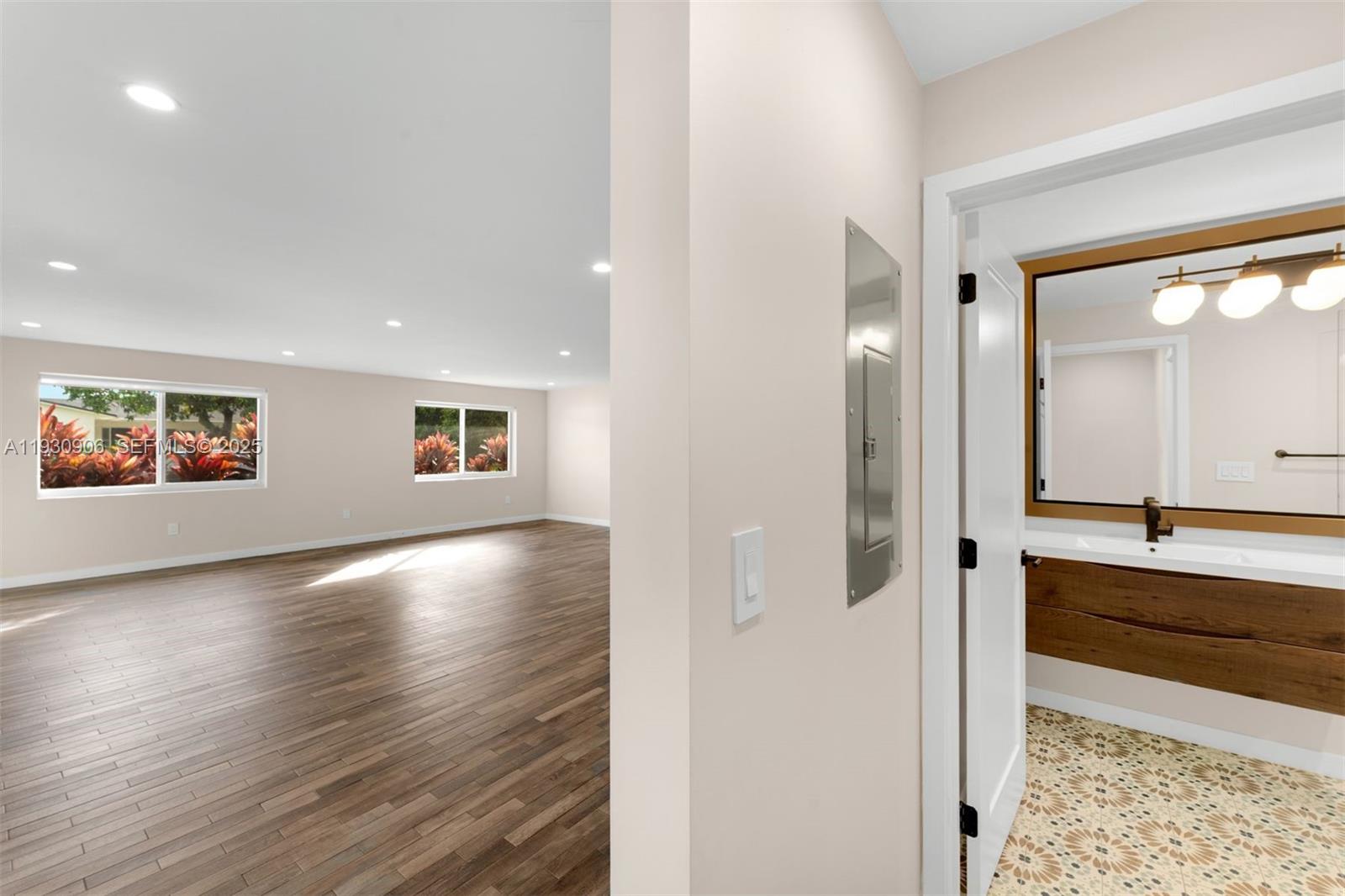 6701 Southwest 49th Terrace Miami, FL 33155 - Photo 14 of 34