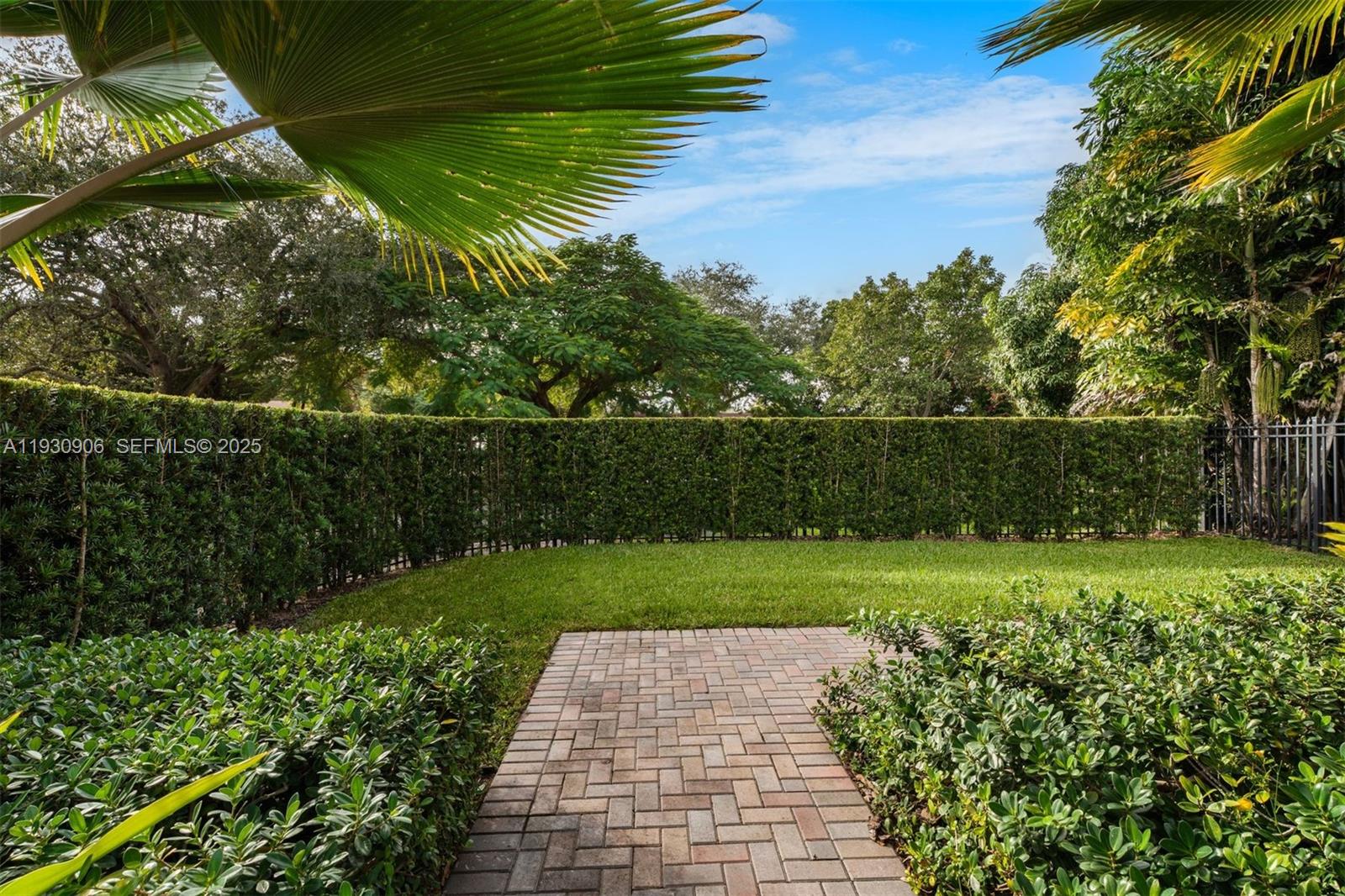 6701 Southwest 49th Terrace Miami, FL 33155 - Photo 24 of 34