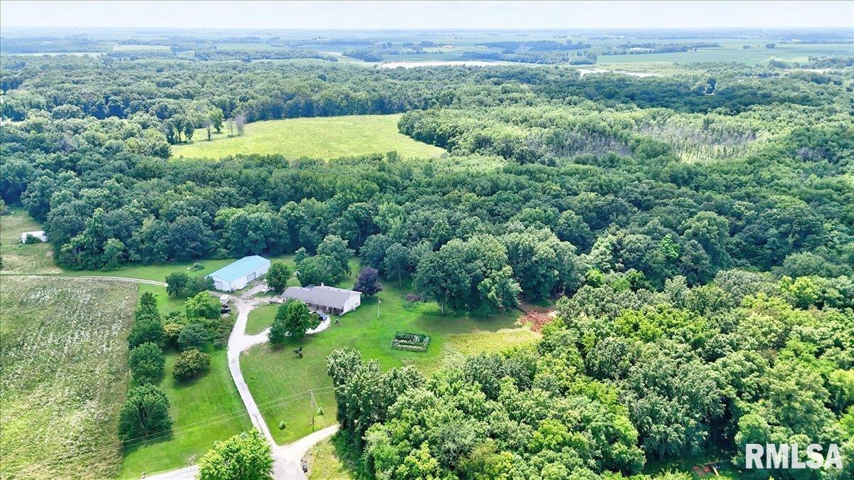 Bell Fountain Road Dawson, IL 62520 - Photo 2 of 8 Gallery Image 2