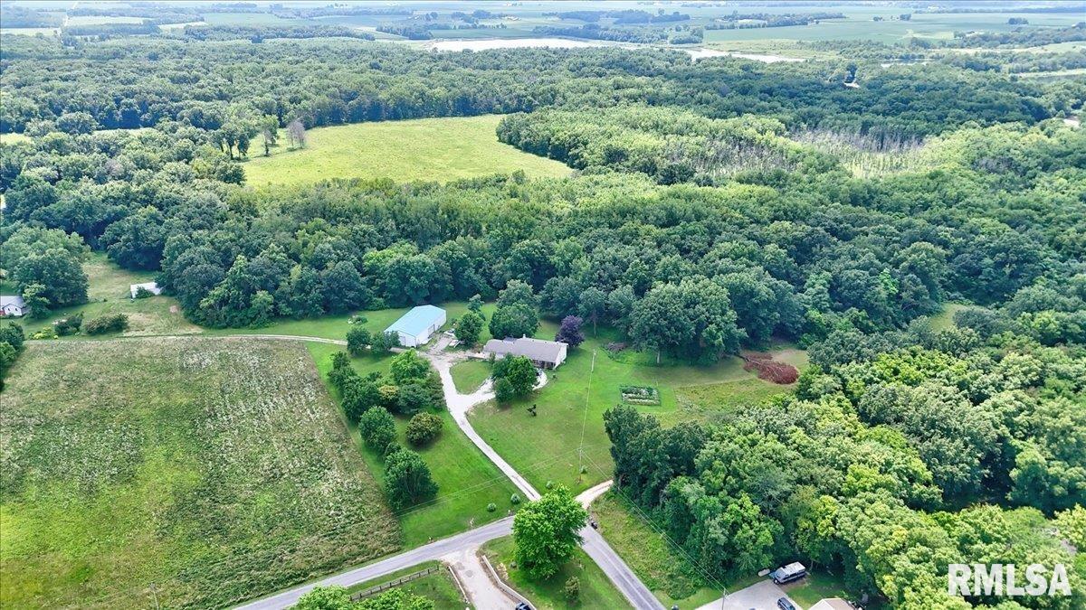 Bell Fountain Road Dawson, IL 62520 - Photo 3 of 8 Gallery Image 3