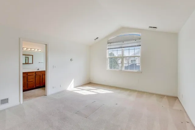 $315,000 | 1370 Spencer Lane, Batavia, IL 60510