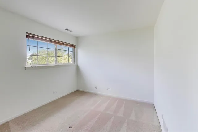 $315,000 | 1370 Spencer Lane, Batavia, IL 60510