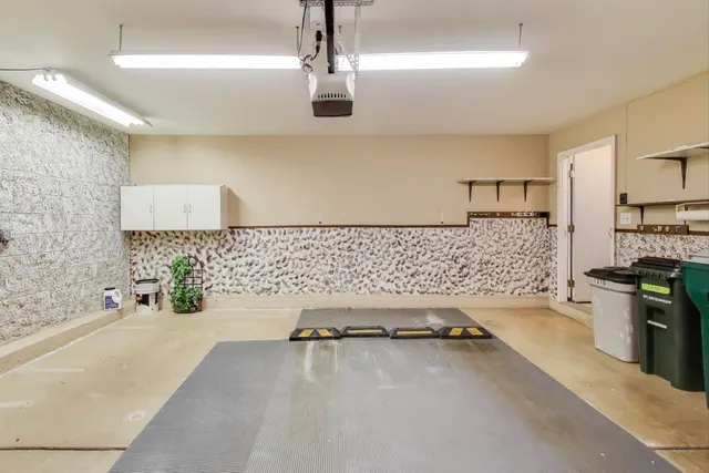 $315,000 | 1370 Spencer Lane, Batavia, IL 60510