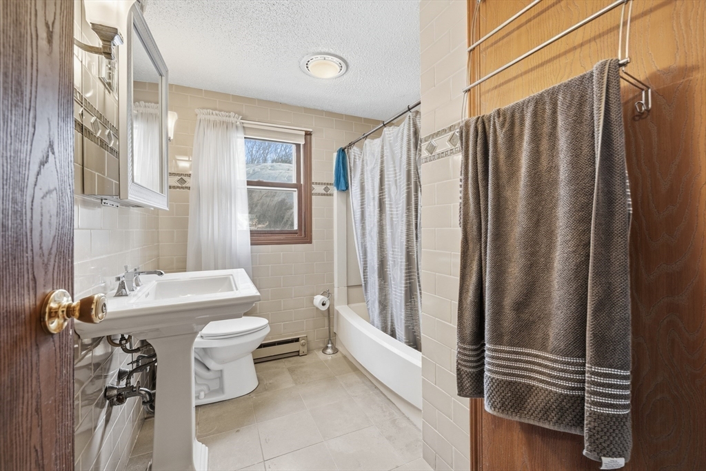 255 Cedar Brook Road Lynn, MA 01904 - Photo 21 of 27