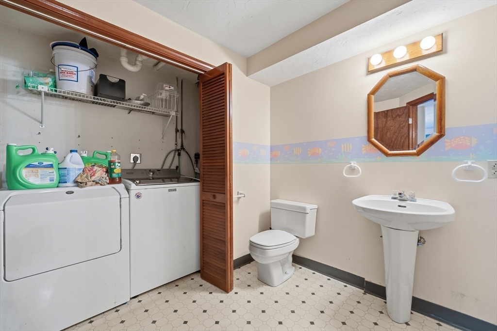 255 Cedar Brook Road Lynn, MA 01904 - Photo 23 of 27