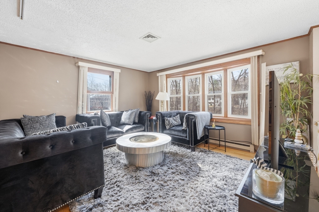 255 Cedar Brook Road Lynn, MA 01904 - Photo 5 of 27