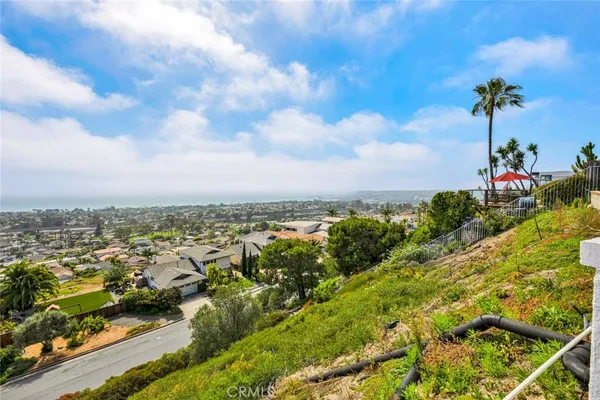 $9,500 | 3921 Calle Real, San Clemente, CA 92673