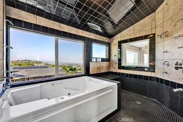 $9,500 | 3921 Calle Real, San Clemente, CA 92673