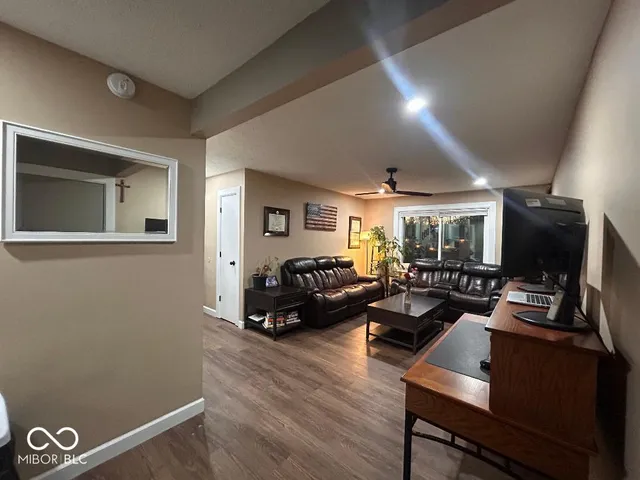 $200,000 | 2810 Heatherlea Drive, Indianapolis, IN 46229