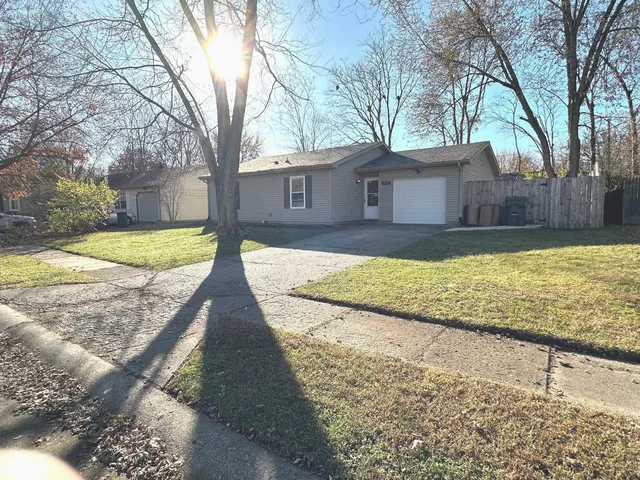 $200,000 | 2810 Heatherlea Drive, Indianapolis, IN 46229