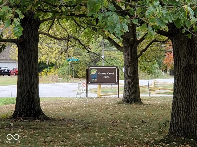 $200,000 | 2810 Heatherlea Drive, Indianapolis, IN 46229