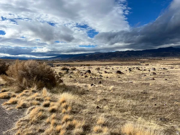 $299,900 | 450 West Landslide Road, Annabella, UT 84711