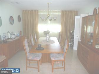 2424 Michael Road Huntingdon Valley, PA 19006 - Photo 4 of 12 Dining Room