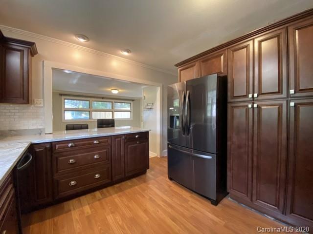 124 Sunset Drive Chester, SC 29706 - Photo 7 of 19 Gallery Image 7