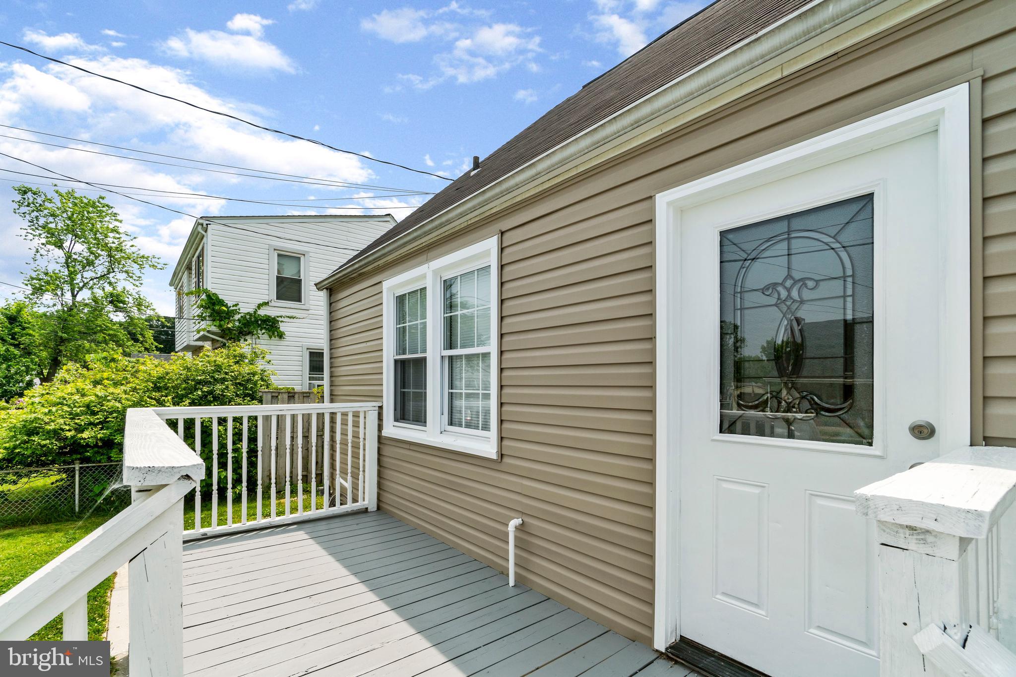 1749 Drexel Road Baltimore, MD 21222 - Photo 4 of 32 Gallery Image 4