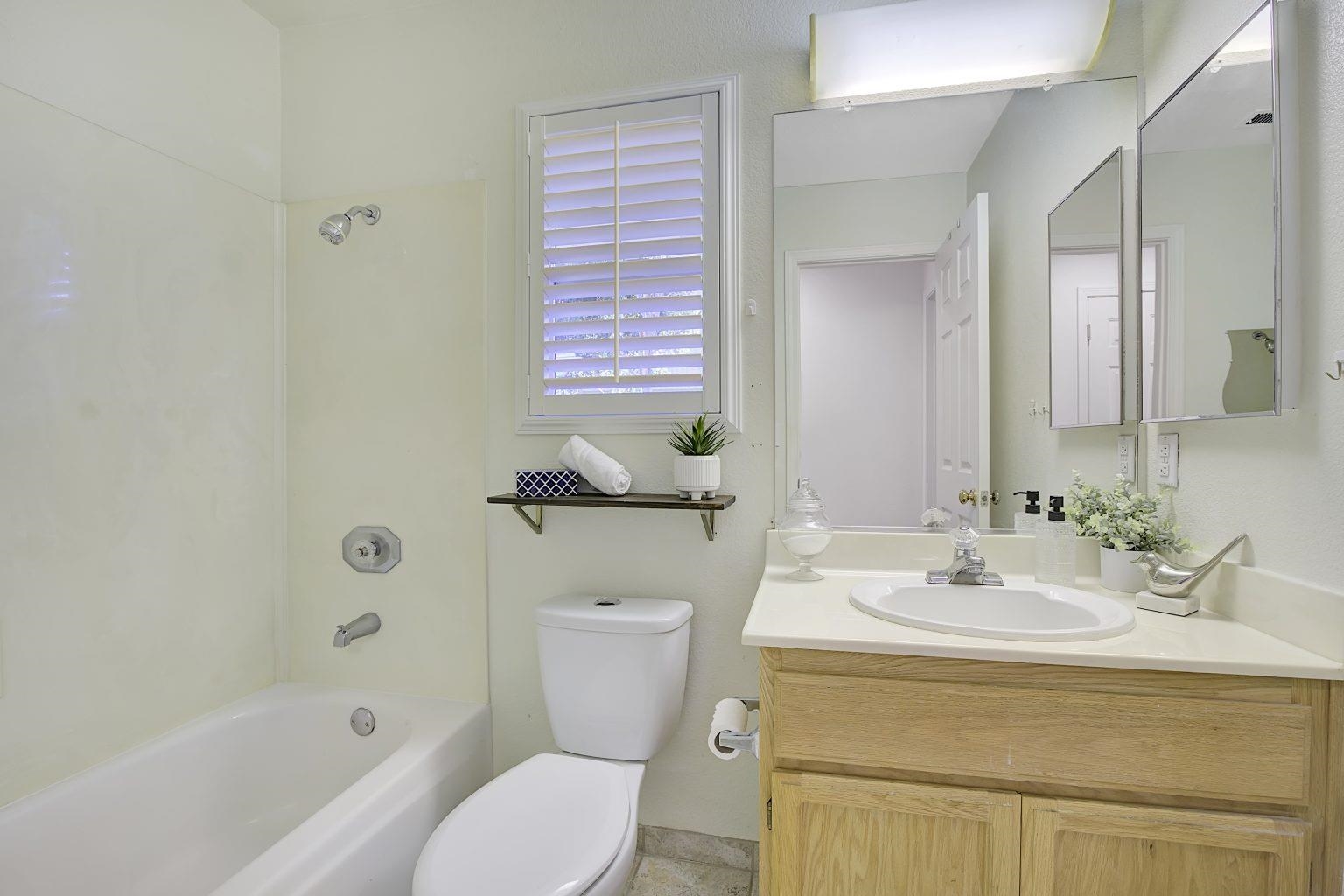 106 Triana Way San Ramon, CA 94583 - Photo 23 of 44