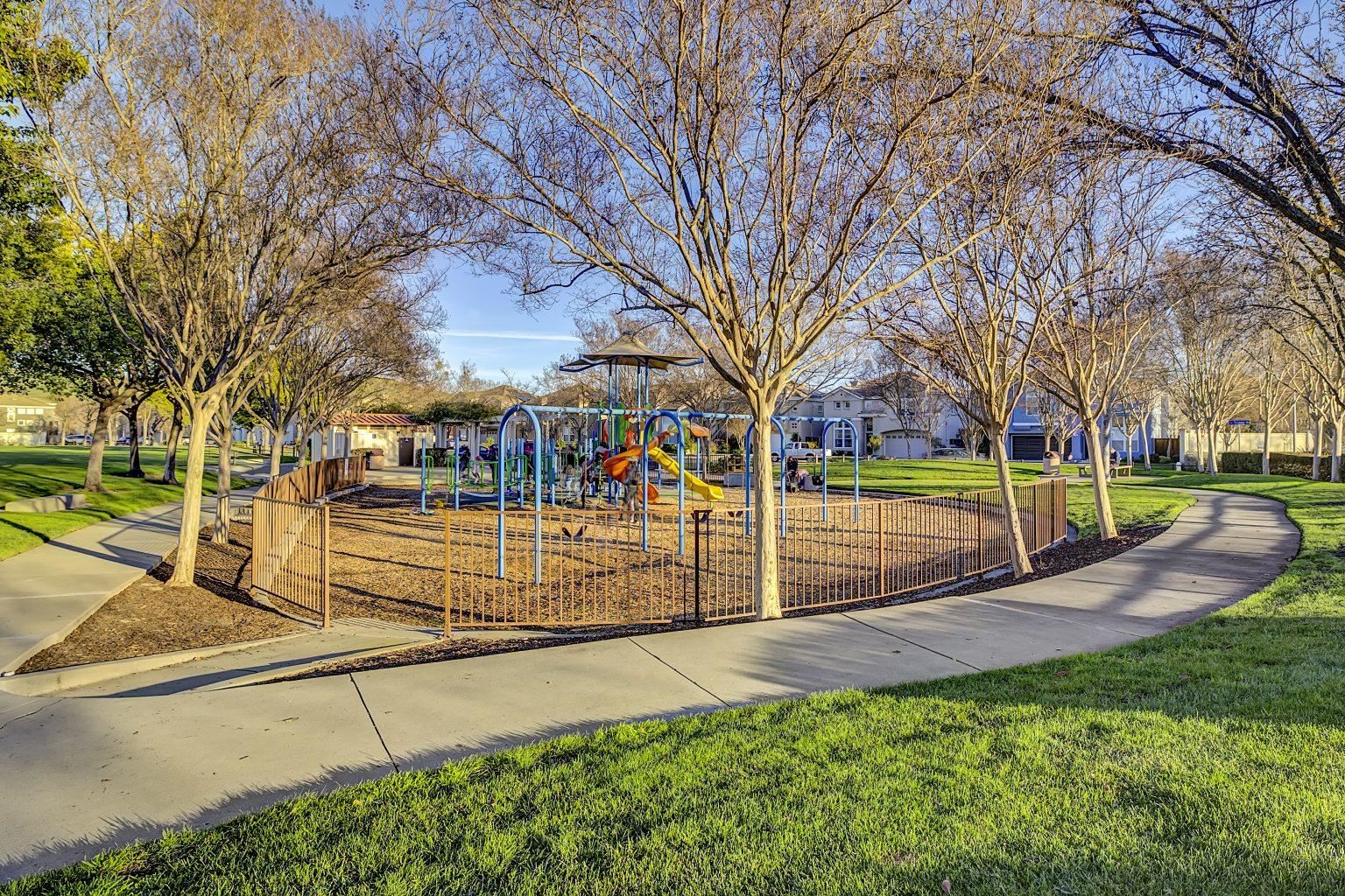 106 Triana Way San Ramon, CA 94583 - Photo 35 of 44