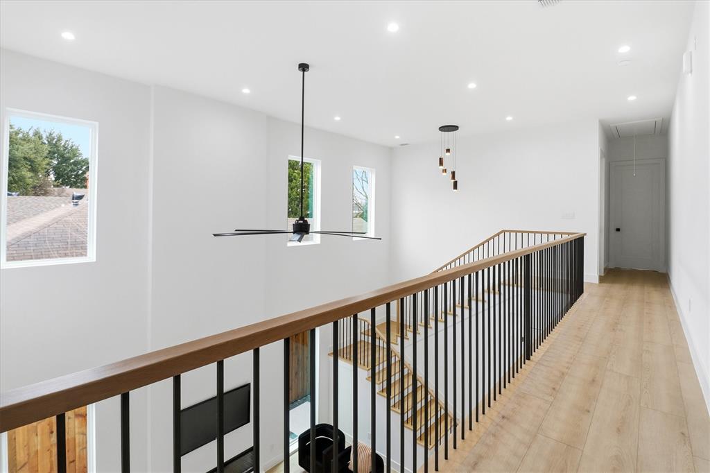 628 Wayne Street Dallas, TX 75223 - Photo 14 of 33