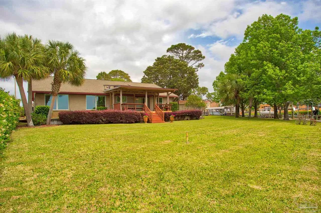 $875,000 | 1090 Park Lane, Gulf Breeze, FL 32563