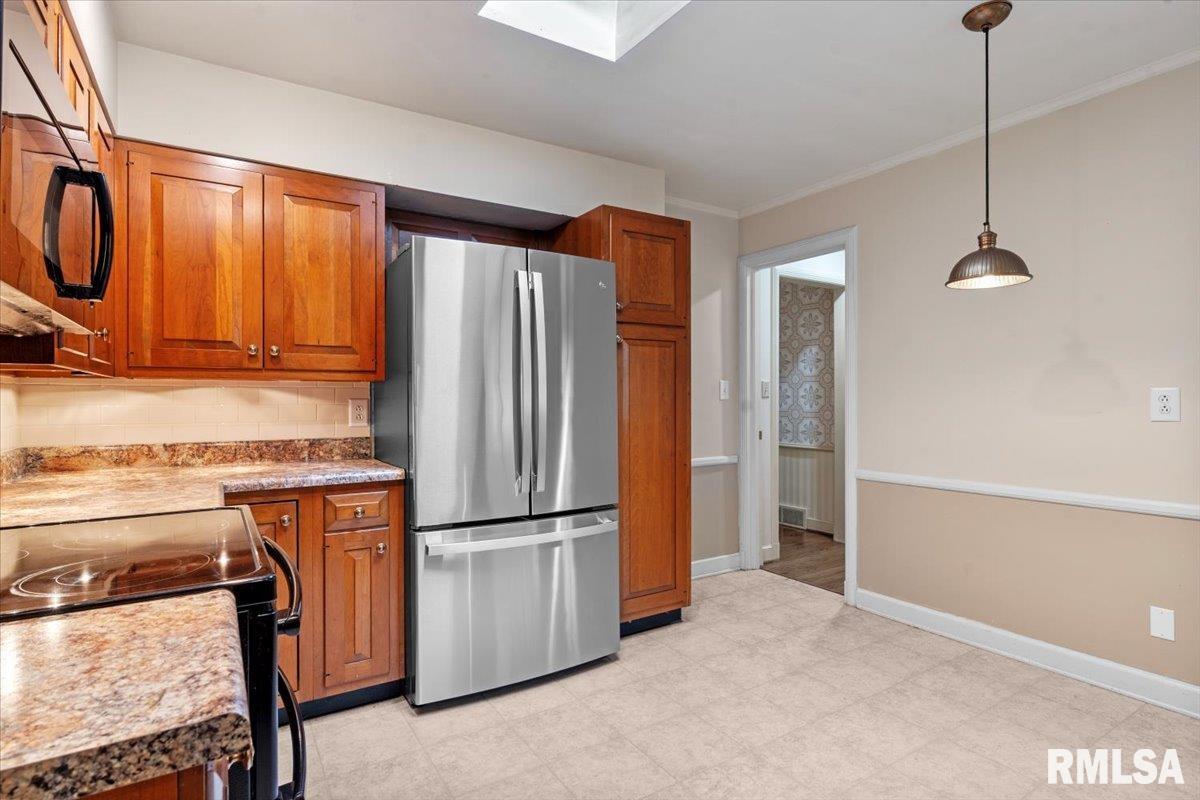 2148 Huntleigh Road Springfield, IL 62704 - Photo 14 of 40
