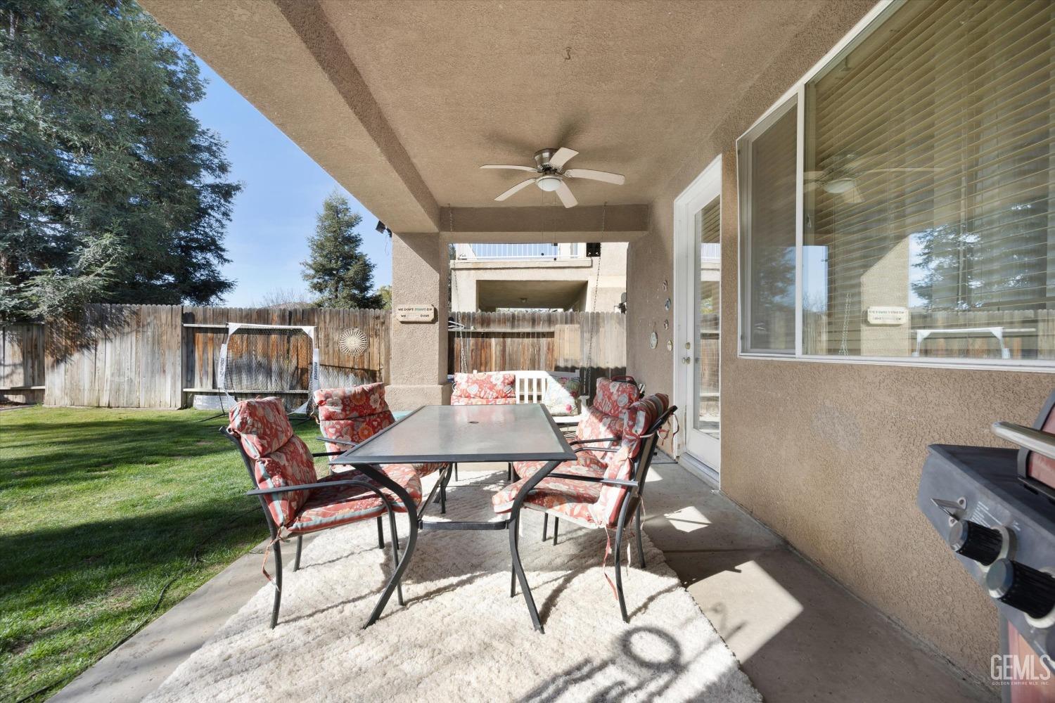 Undisclosed Address Bakersfield, CA 93312 - Photo 34 of 47 a dining room with garden space and balcony