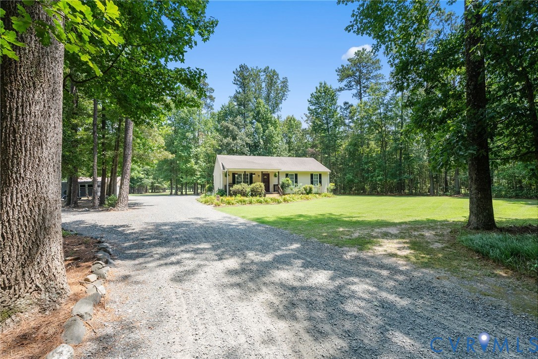4507 Green Level Road King William, VA 23086 - Photo 2 of 48