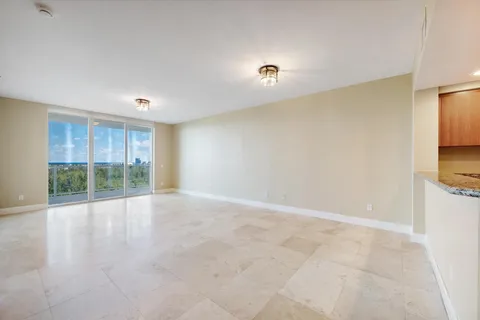 $3,800 | 14951 Royal Oaks Lane, Unit 1506, North Miami, FL 33181