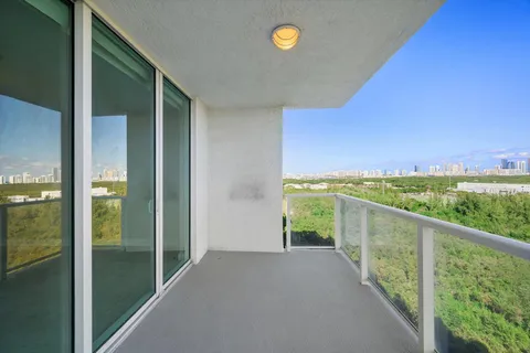 $3,800 | 14951 Royal Oaks Lane, Unit 1506, North Miami, FL 33181