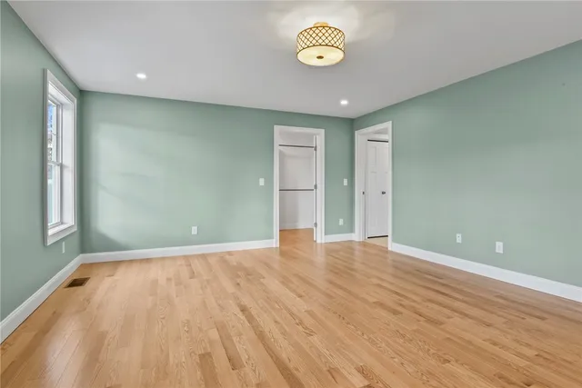 $4,500 | 95 Honeysuckle Road, Warwick, RI 02888