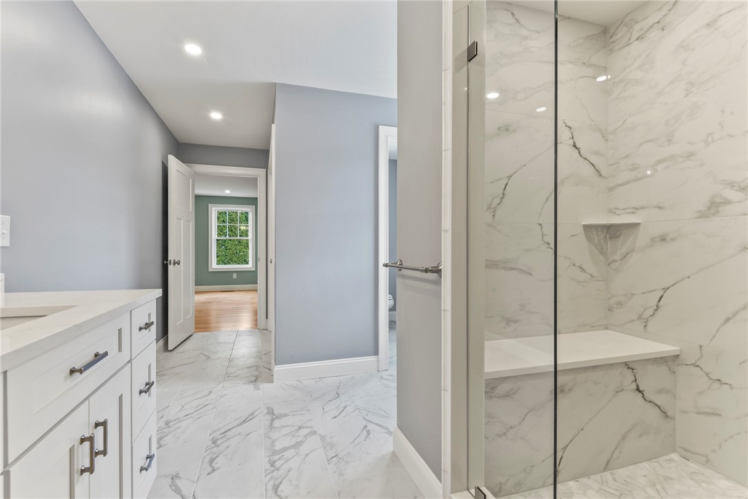 95 Honeysuckle Road Warwick, RI 02888 - Photo 25 of 42