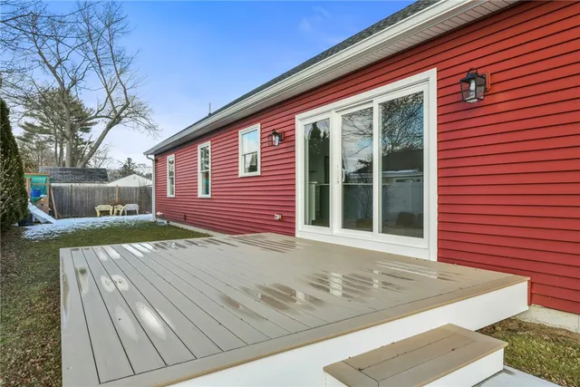$4,500 | 95 Honeysuckle Road, Warwick, RI 02888