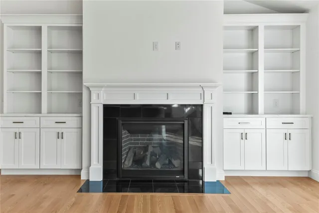 $4,500 | 95 Honeysuckle Road, Warwick, RI 02888