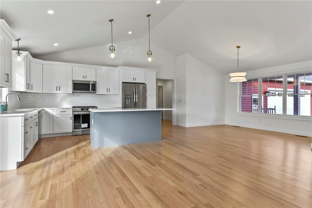 95 Honeysuckle Road Warwick, RI 02888 - Photo 7 of 42