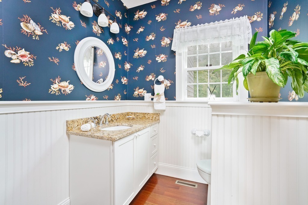 339 Hatherly Road Scituate, MA 02066 - Photo 9 of 30 Gallery Image 9